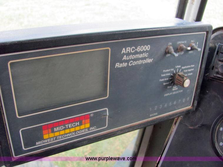 image for item 6646 Willmar 745 self propelled applicator