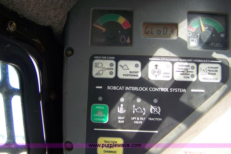 image for item 7458 1999 Bobcat 873 skid steer