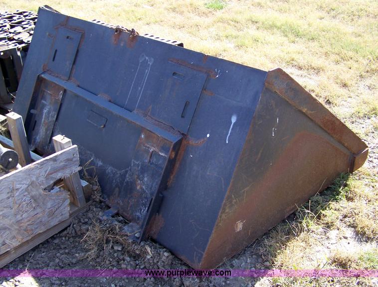 image for item 7458 1999 Bobcat 873 skid steer