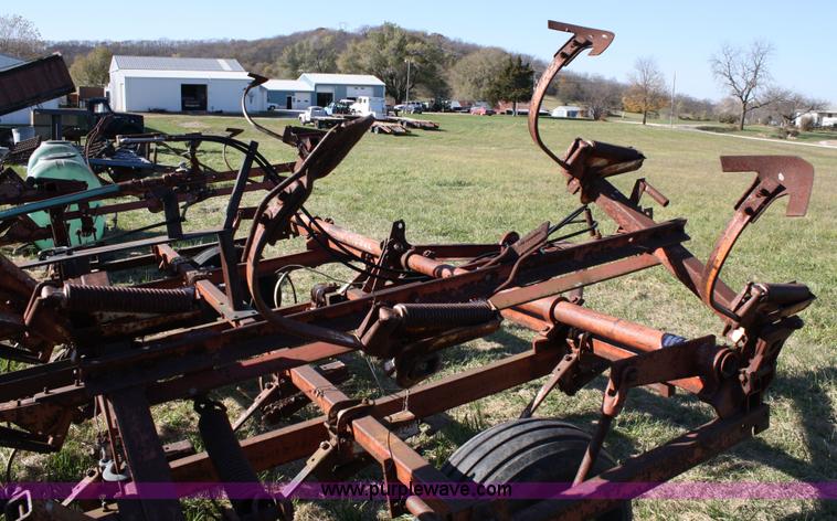 image for item 9686 International 45 field cultivator