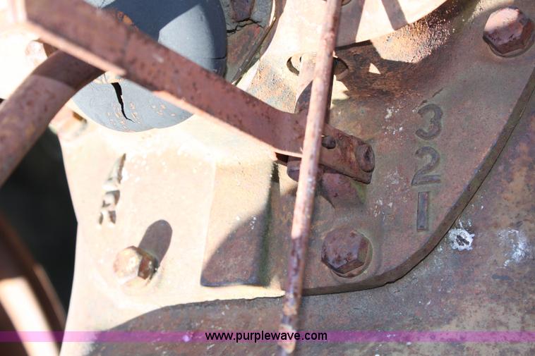 image for item 9687 1947 Case SC tractor