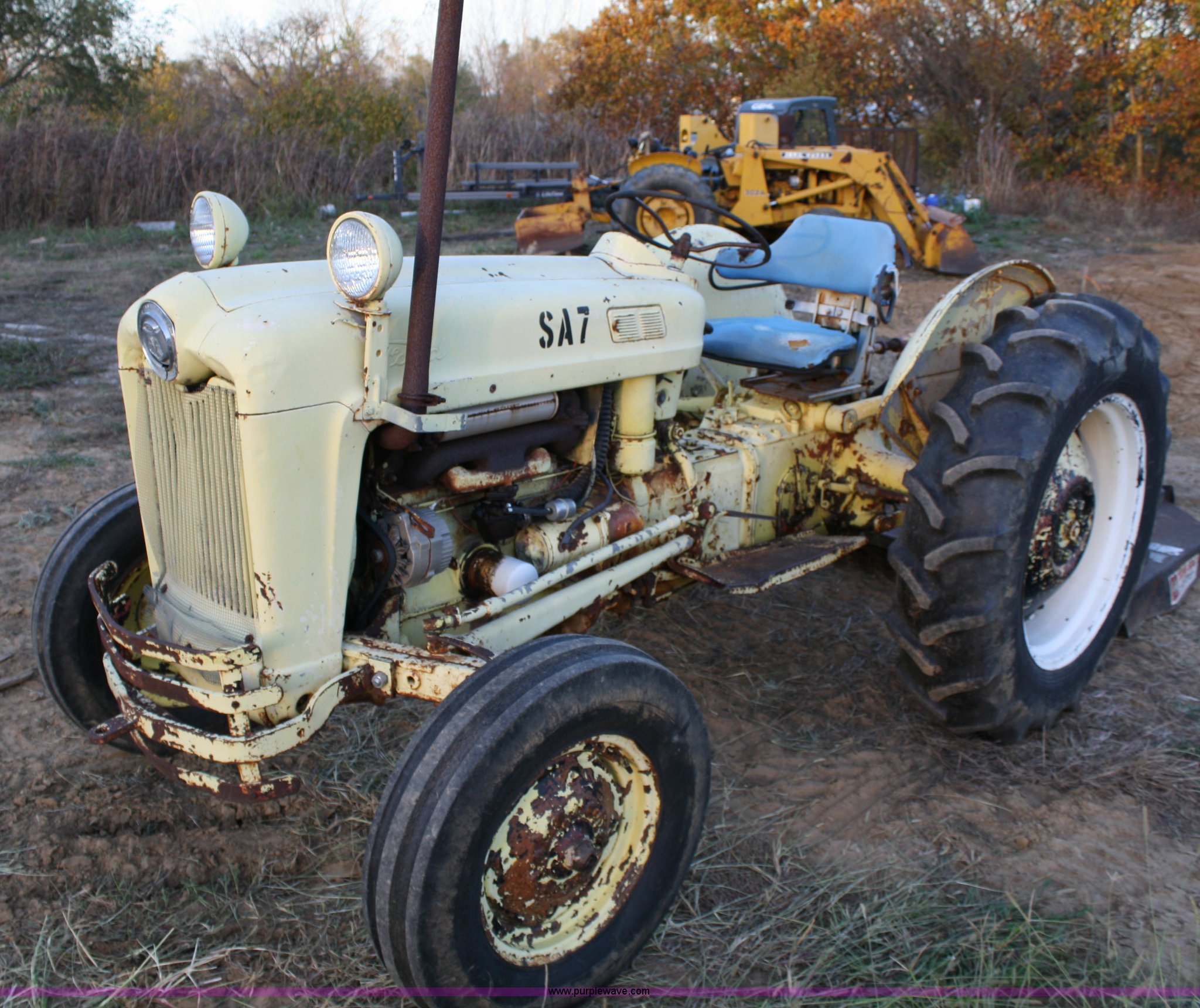 1953 Ford Jubilee 8N tractor in Basehor, KS Item 4679 sold Purple Wave