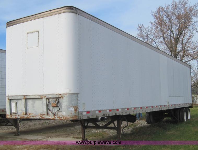 image for item 3158 1984 Fruehauf 48' van trailer