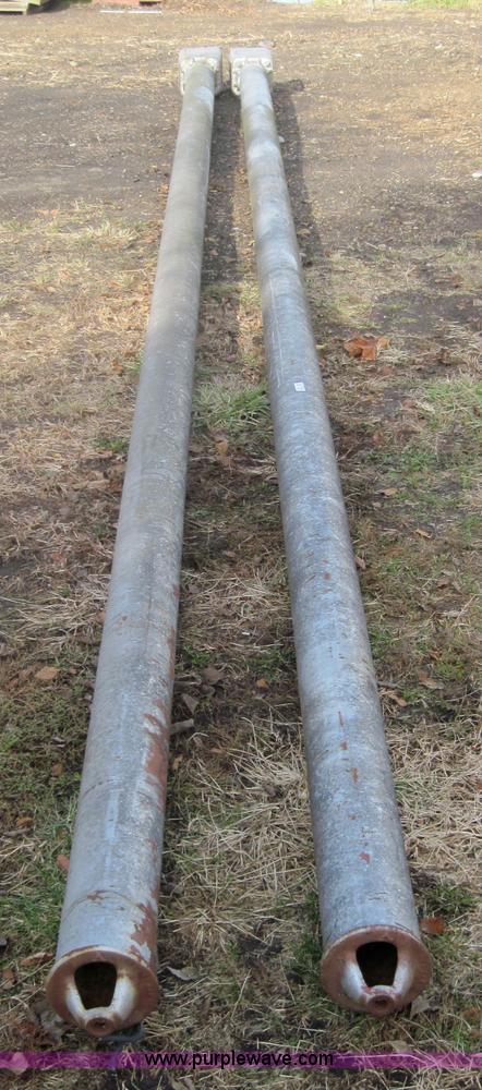 image for item 3160 (5) 36'H light poles with base