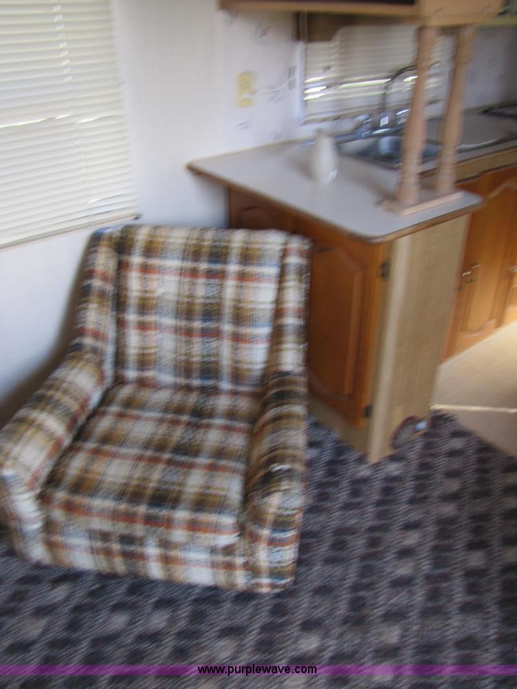 image for item 3547 1987 Coachmen Classic 36' travel camper trailer