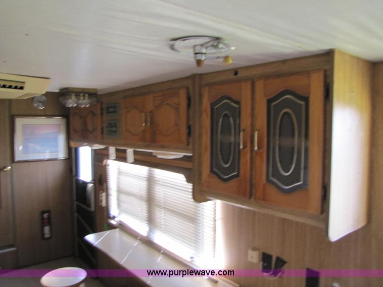 image for item 3547 1987 Coachmen Classic 36' travel camper trailer