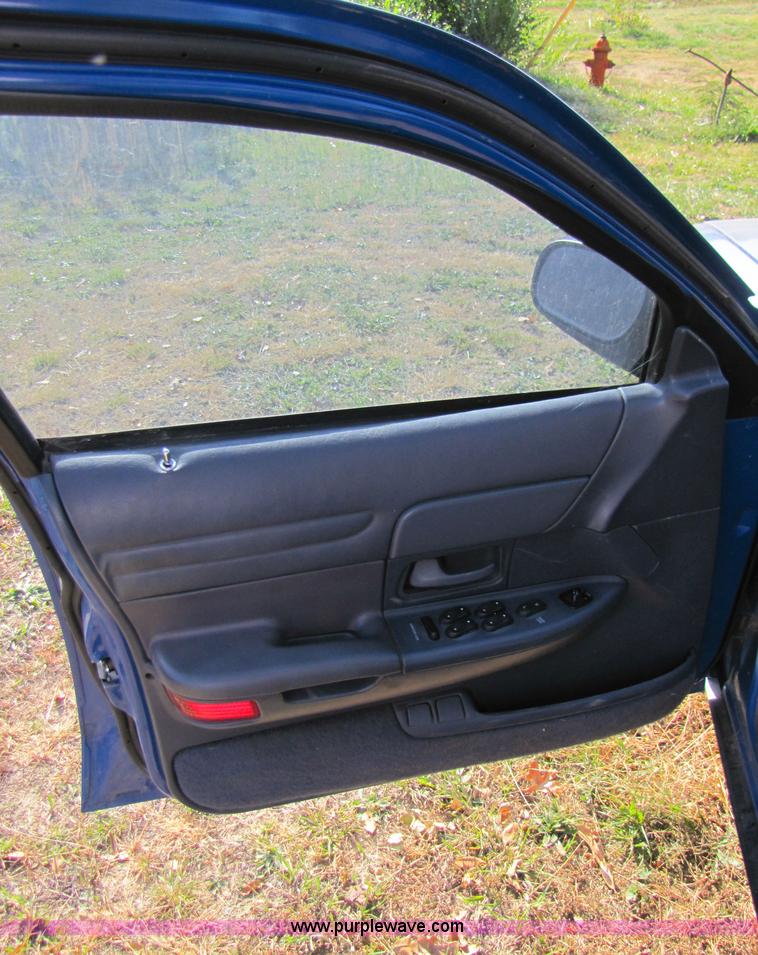 image for item 3548 1999 Ford Crown Victoria Police Interceptor
