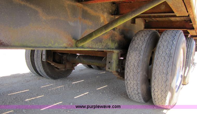 image for item 3557 1998 Kalyn KP-26 48' trailer