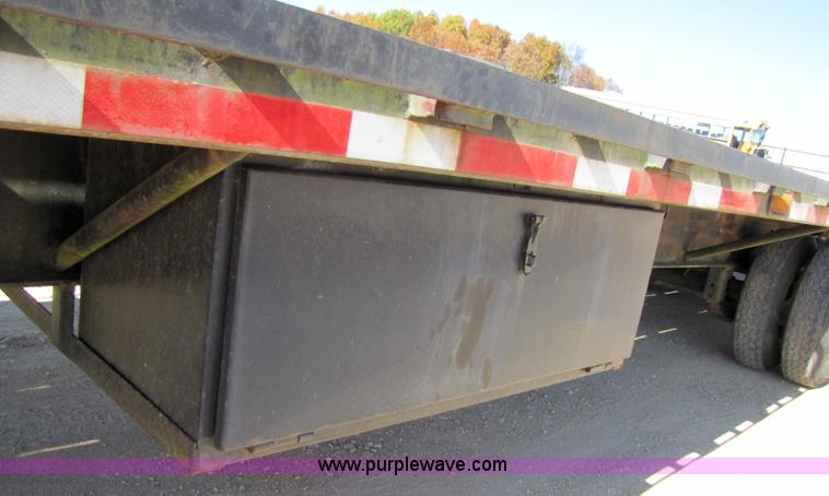 image for item 3557 1998 Kalyn KP-26 48' trailer