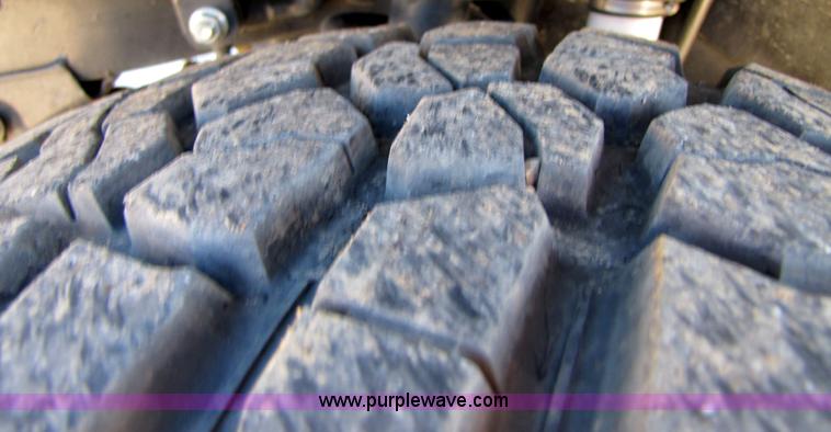 image for item 3561 1998 Jeep Wrangler