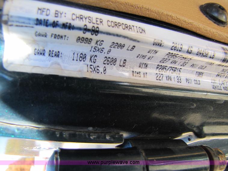 image for item 3561 1998 Jeep Wrangler