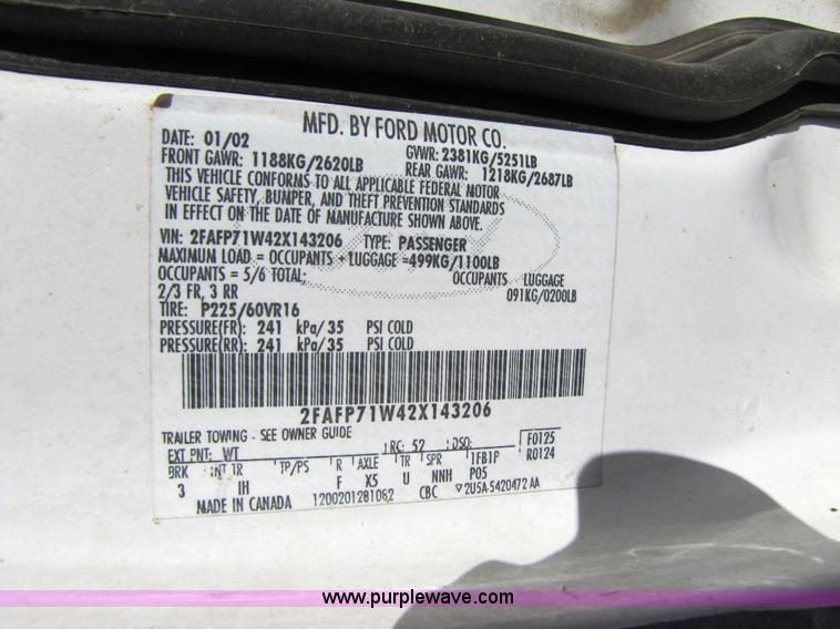 image for item 3562 2002 Ford Crown Victoria Police Interceptor