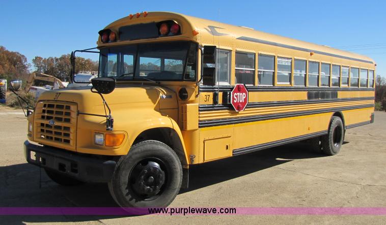 image for item 3565 1996 Ford B800 Blue Bird school bus