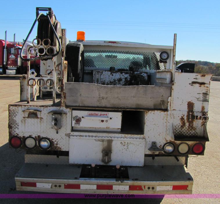 image for item 3568 2002 Ford F350 Super Duty service truck