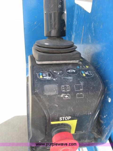 image for item 3764 2006 Genie GS-1930 electric scissor lift