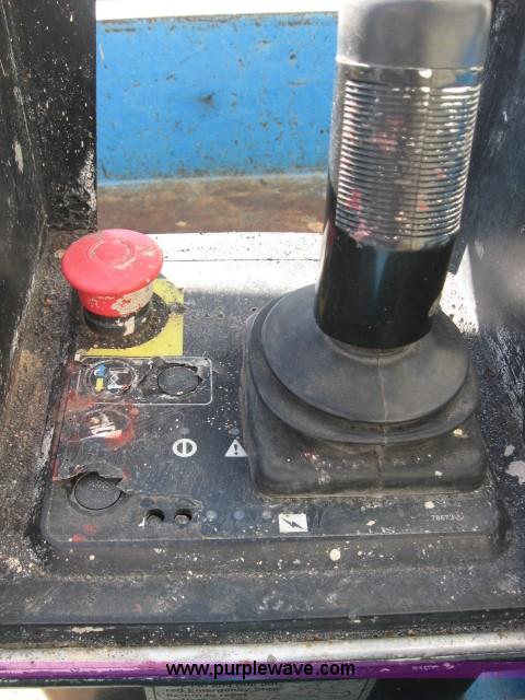 image for item 3766 2006 Genie GS-1930 electric scissor lift