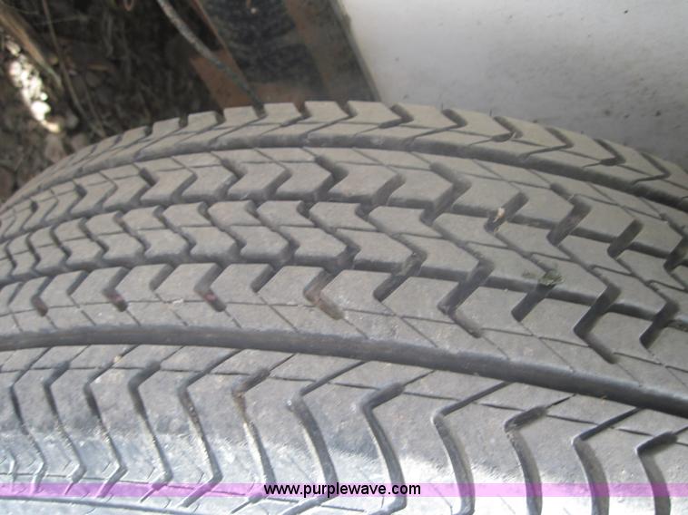 image for item 4322 1996 Blair 14' enclosed cargo trailer