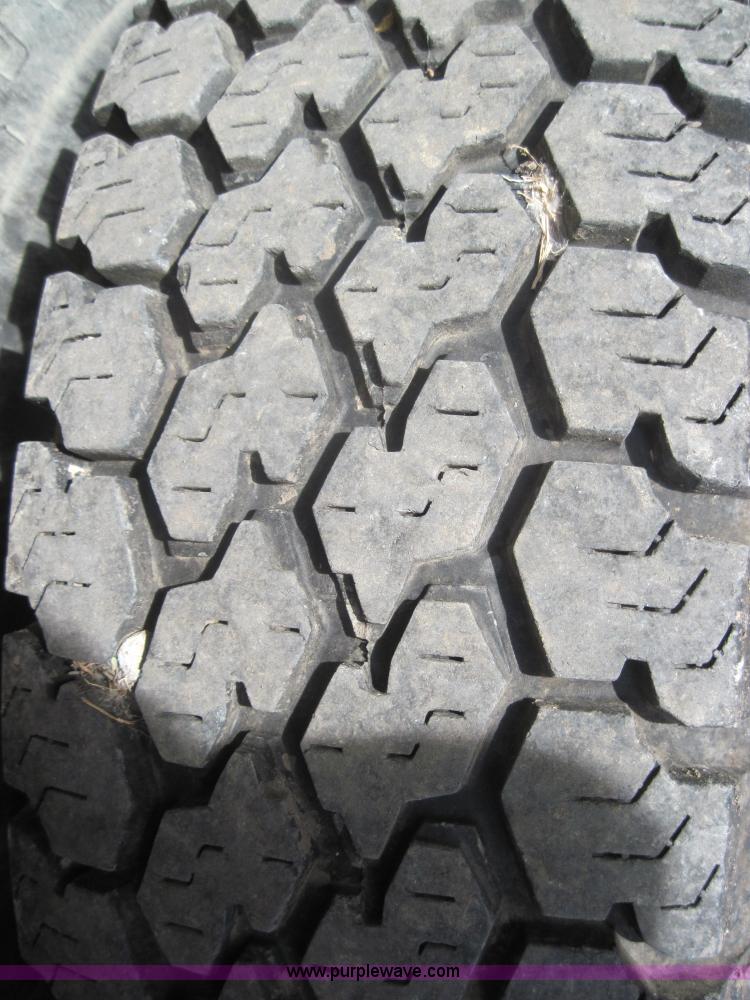 image for item 4324 1990 Ford Econoline E350