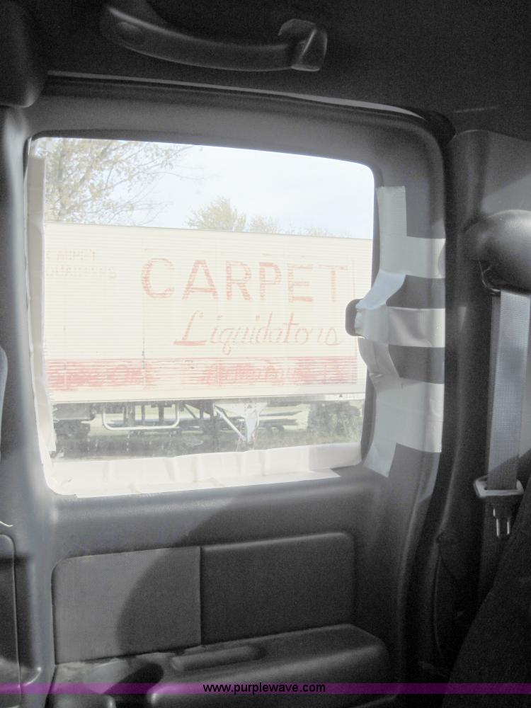 image for item 4325 1999 GMC Sierra C2500 SLE extended cab pickup truck