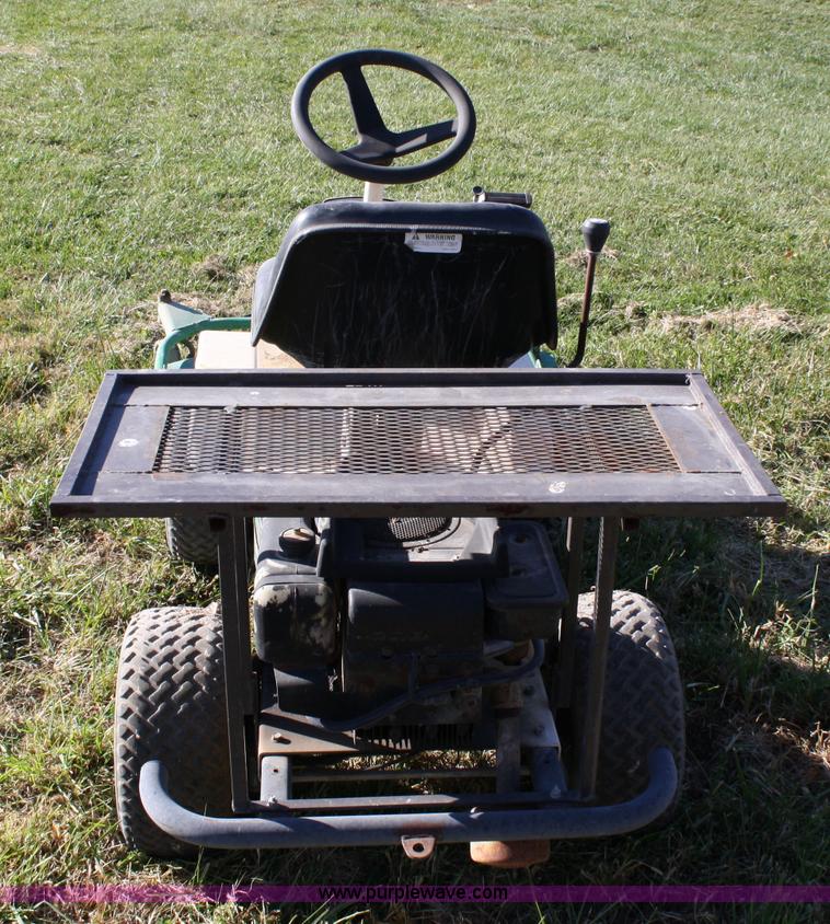 image for item 4697 Bolen 942 articulating mower
