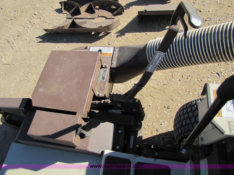 image for item 5151 Grasshopper 616 lawn mower