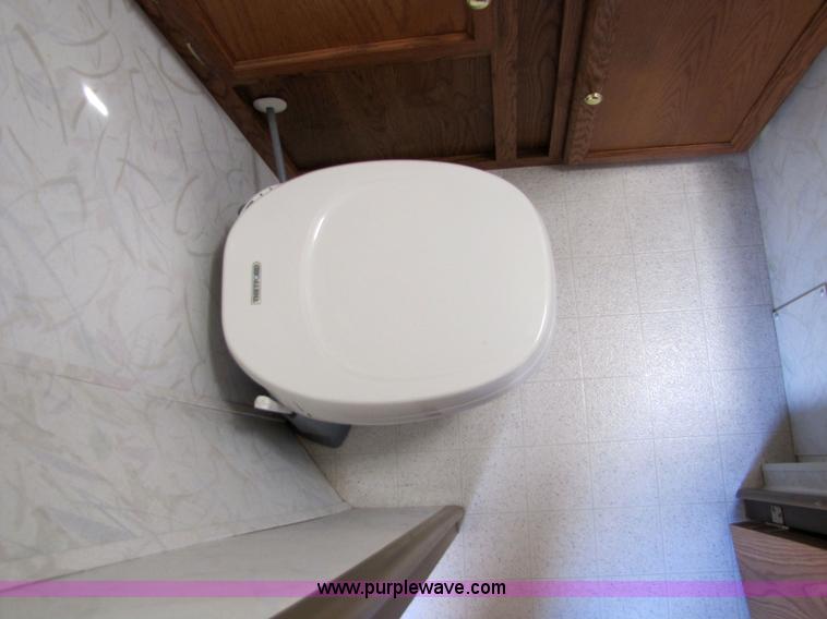 image for item 5158 1997 Aerolite 25' fifth wheel camper