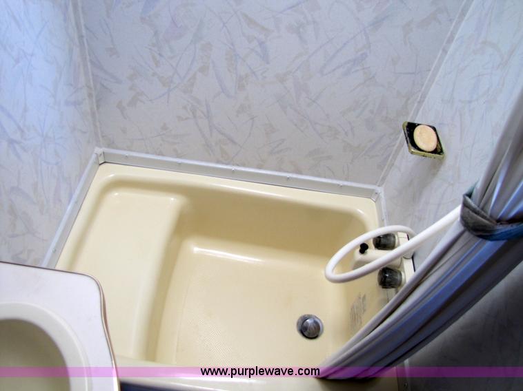 image for item 5158 1997 Aerolite 25' fifth wheel camper