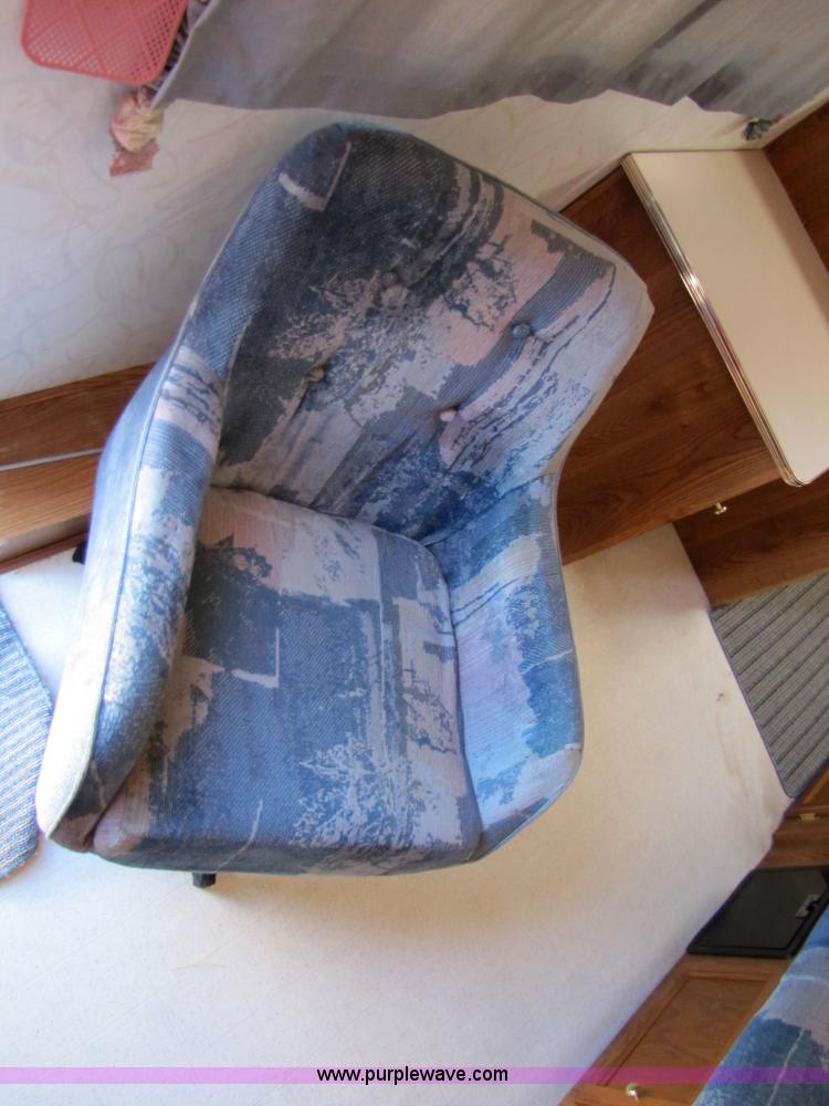 image for item 5158 1997 Aerolite 25' fifth wheel camper