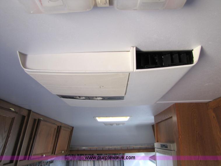 image for item 5158 1997 Aerolite 25' fifth wheel camper