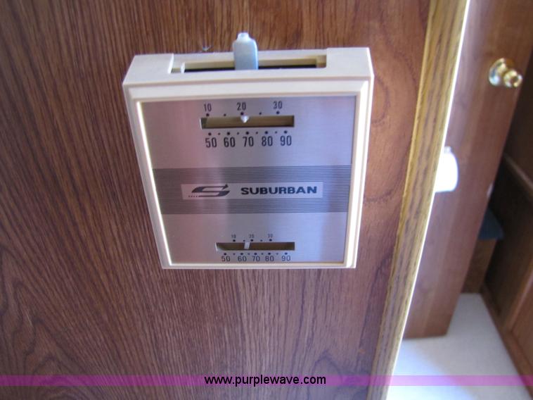 image for item 5158 1997 Aerolite 25' fifth wheel camper