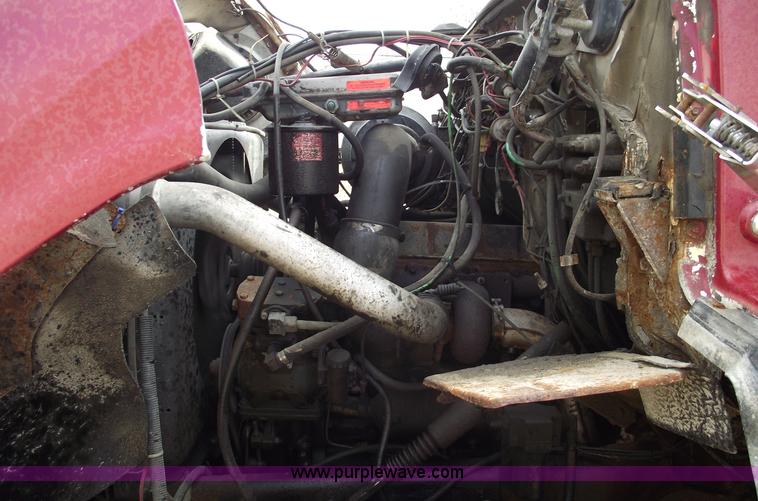 image for item 5557 1989 Ford LN8000 dump truck