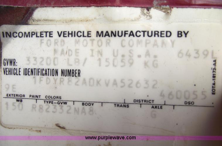 image for item 5557 1989 Ford LN8000 dump truck