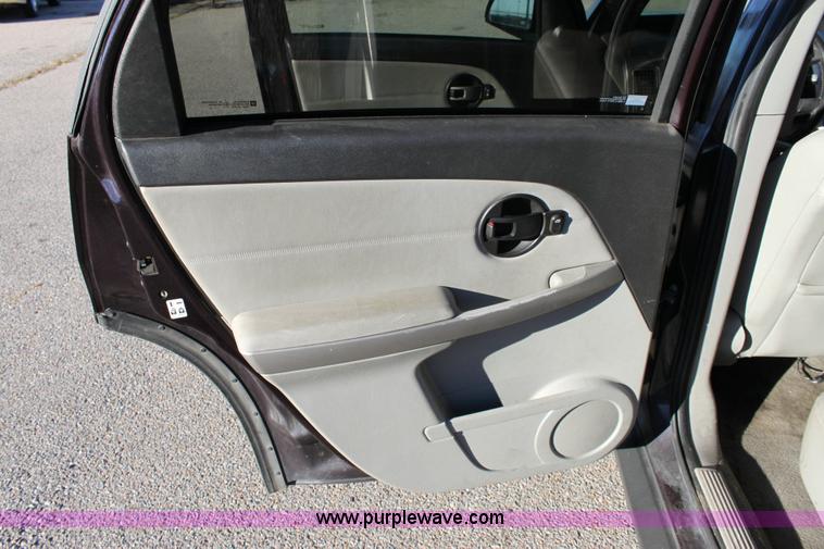 image for item 6330 2006 Chevrolet Equinox