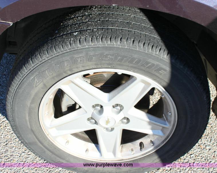 image for item 6330 2006 Chevrolet Equinox