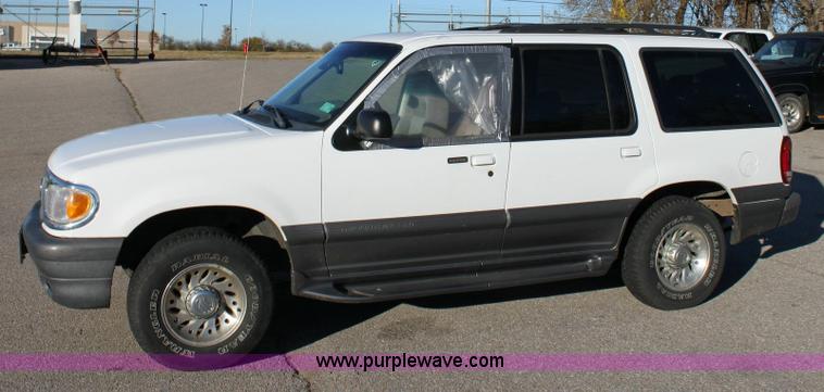 image for item 6331 2000 Mercury Mountaineer