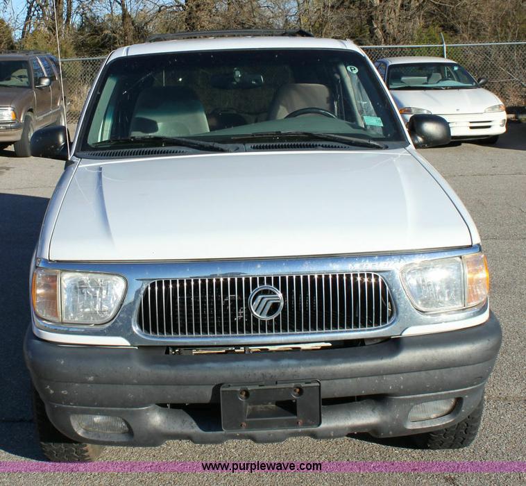 image for item 6331 2000 Mercury Mountaineer