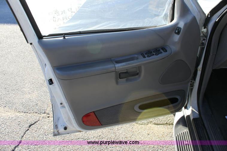 image for item 6331 2000 Mercury Mountaineer