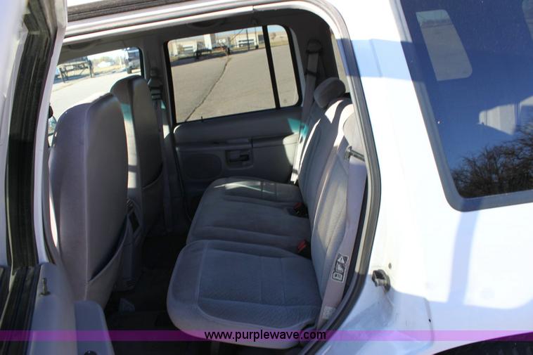 image for item 6331 2000 Mercury Mountaineer