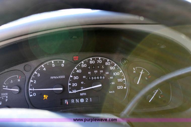 image for item 6331 2000 Mercury Mountaineer