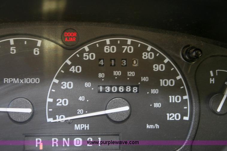 image for item 6331 2000 Mercury Mountaineer