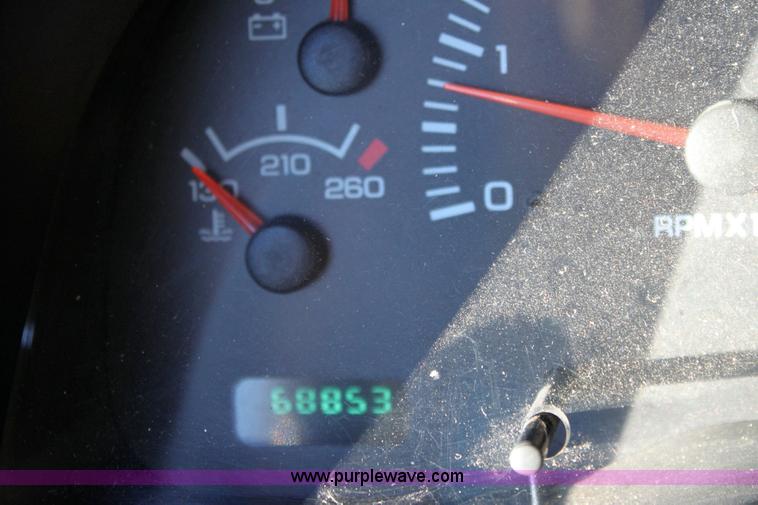 image for item 6387 2001 Dodge Ram 1500 Laramie SLT