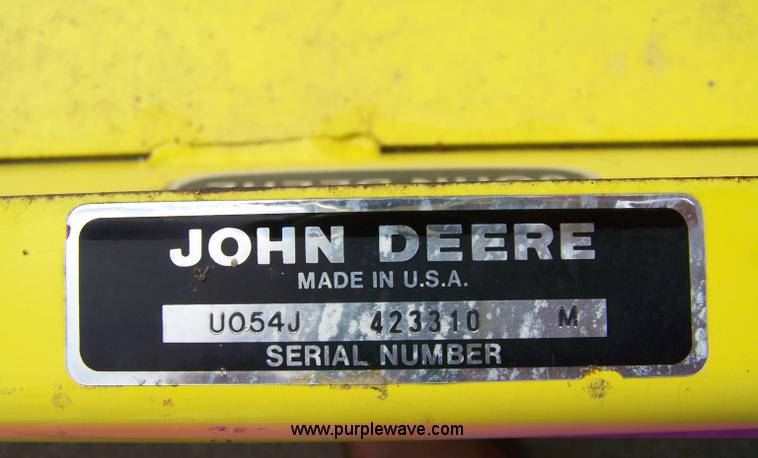 image for item 7296 1988 John Deere 318 lawn tractor