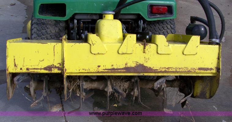 image for item 7296 1988 John Deere 318 lawn tractor