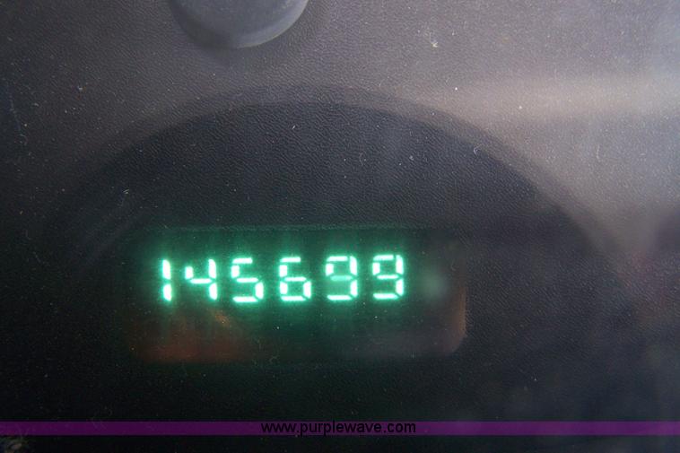 image for item 7317 2001 Dodge Ram 1500 pickup truck