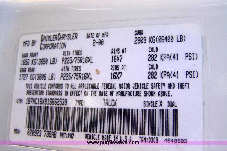 image for item 7317 2001 Dodge Ram 1500 pickup truck