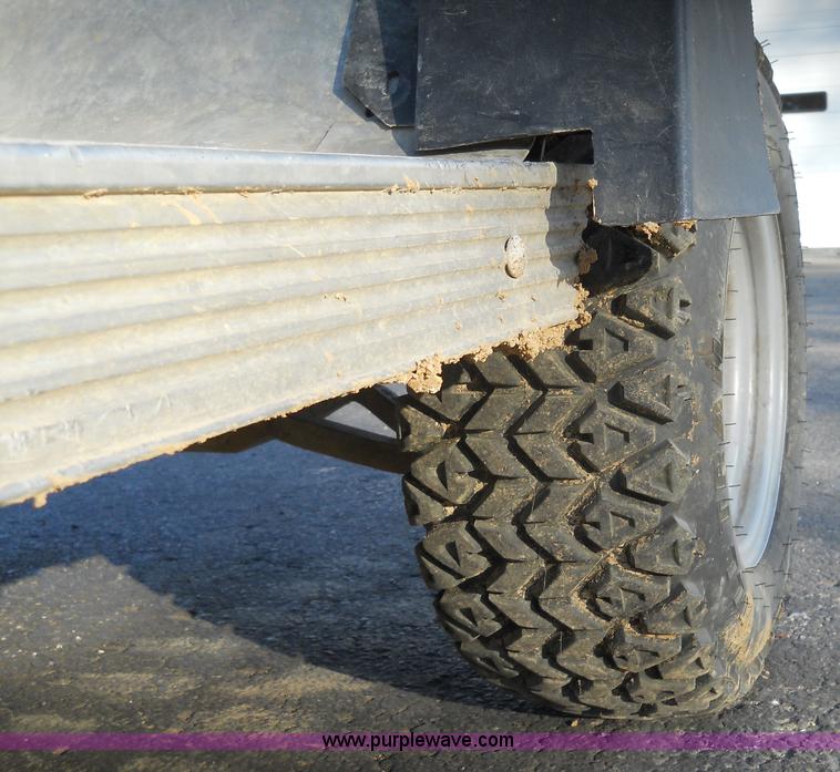 image for item 7765 Ingersoll Rand RT1500 clubcar utility vehicle