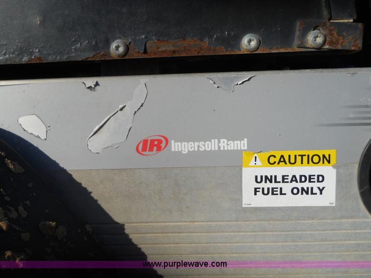image for item 7765 Ingersoll Rand RT1500 clubcar utility vehicle