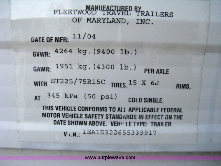 image for item 8058 2004 Fleetwood Terry 320DB travel trailer