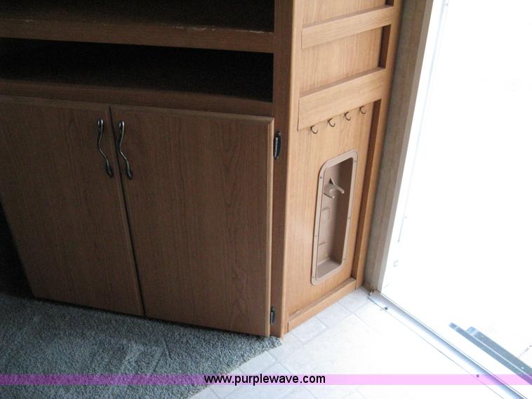 image for item 8058 2004 Fleetwood Terry 320DB travel trailer