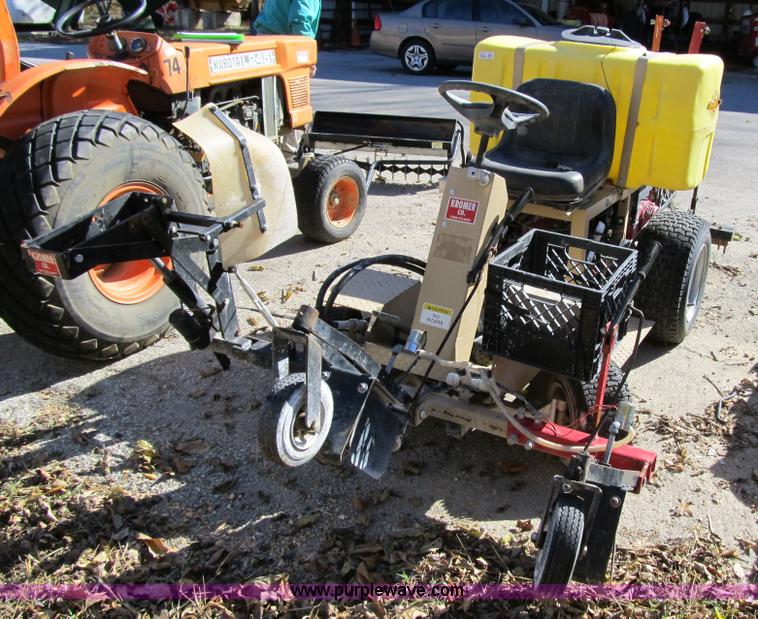 image for item 3571 2002 Kromer B200 field groomer